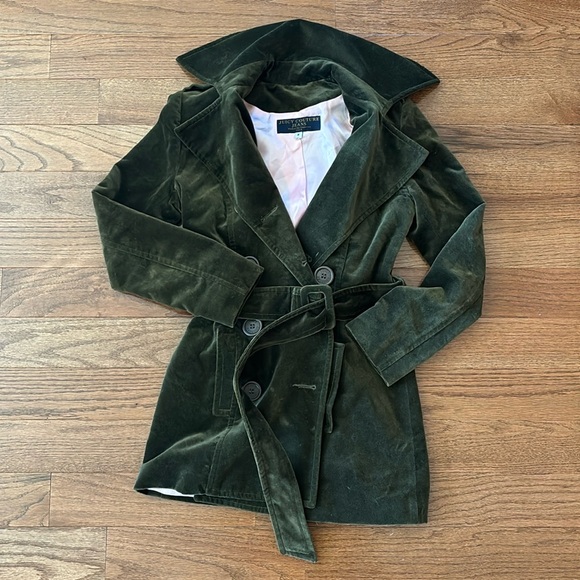 Juicy Couture Jackets & Blazers - Beautiful Y2K Jewel Tone Green Soft Velvet Women's Tie Trench Belted Coat XS P